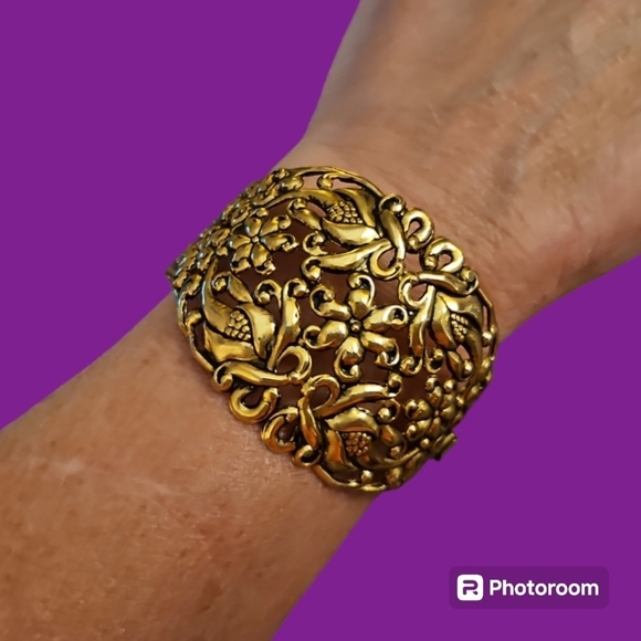 Antique Jewelry - Antique 1930s Brass Floral Repousse Chunky Wide Clamper Castlecore Brace…